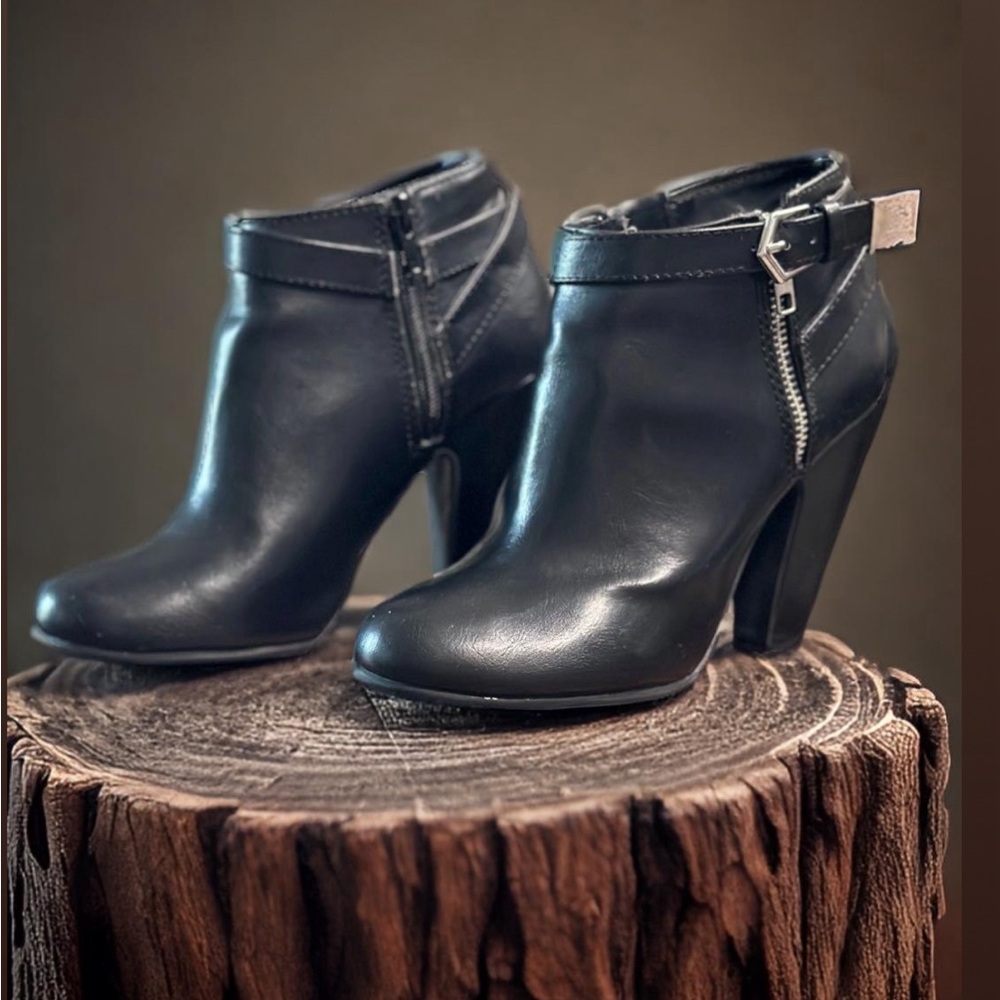 Steve Madden Booties